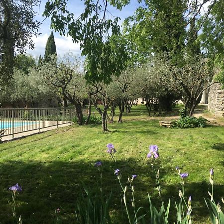 Les Olivettes Le Mazet Bed & Breakfast Uzes Exterior photo